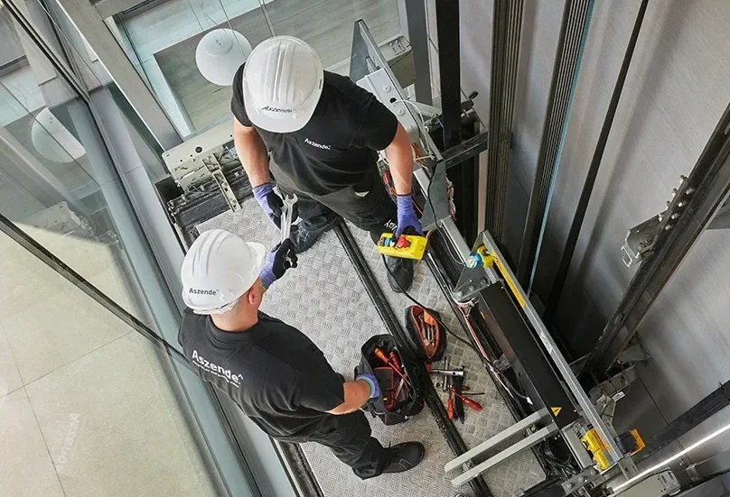 instaladores-ascensores